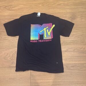 MTV shirt